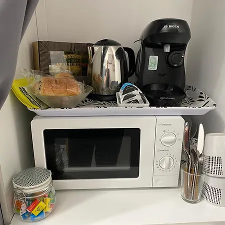Chambre D Hotes Le Val Du Loup Petit Dejeuner Continental Sur Demande *