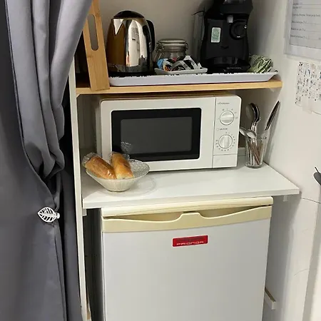 Chambre D Hotes Le Val Du Loup Petit Dejeuner Continental Sur Demande *