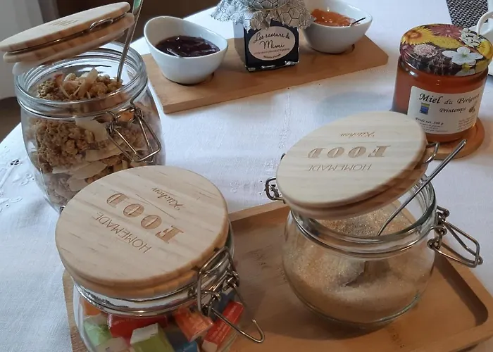 D Hotes Le Val Du Loup Petit Dejeuner Continental Sur Demande Nocleg ze śniadaniem Sanilhac (Dordogne)