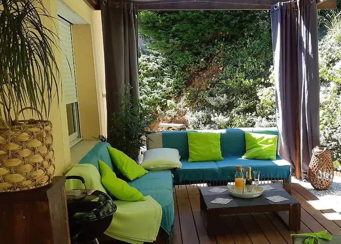 D Hotes Le Val Du Loup Petit Dejeuner Continental Sur Demande Nocleg ze śniadaniem